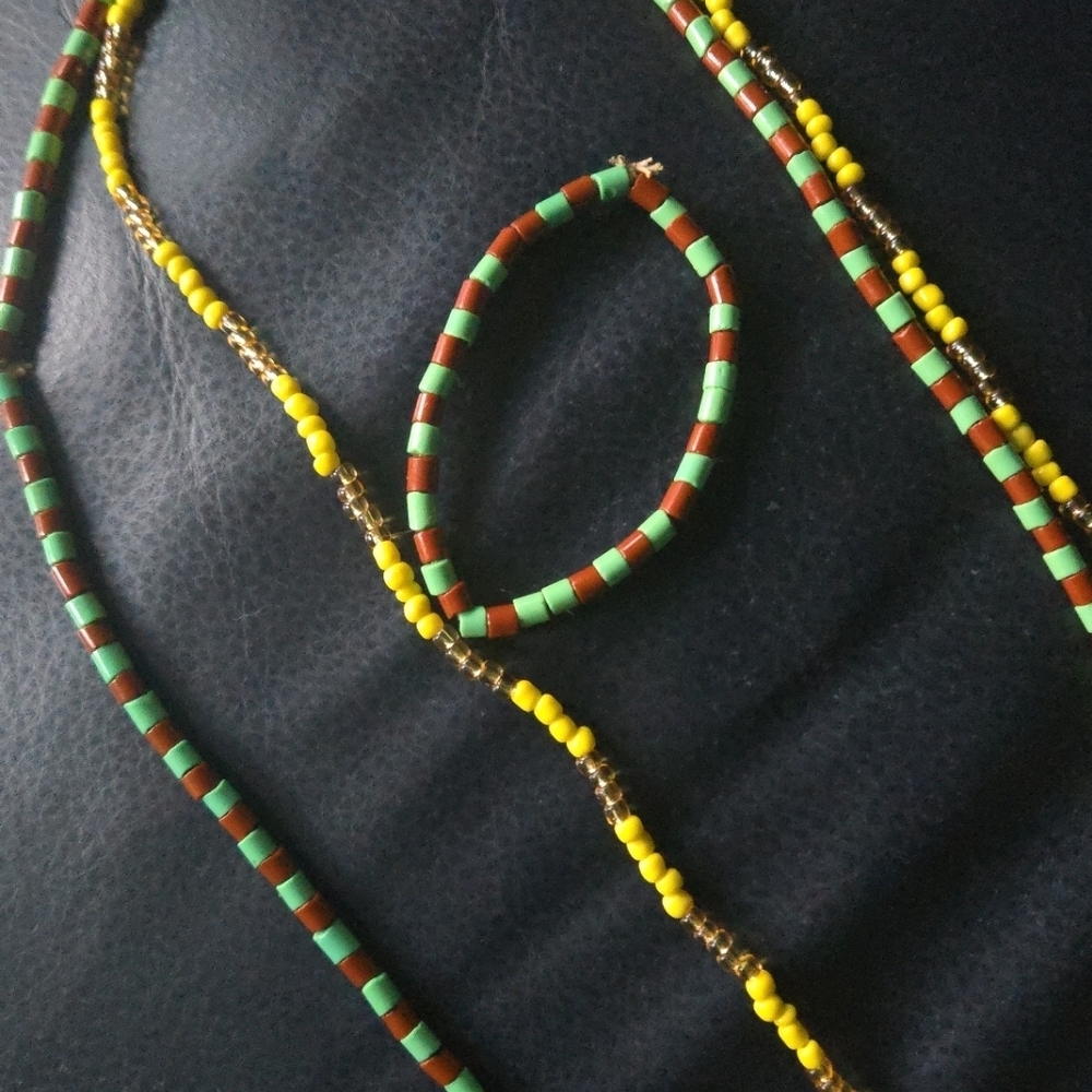 Colorful Beaded Necklace and Bracelet Set